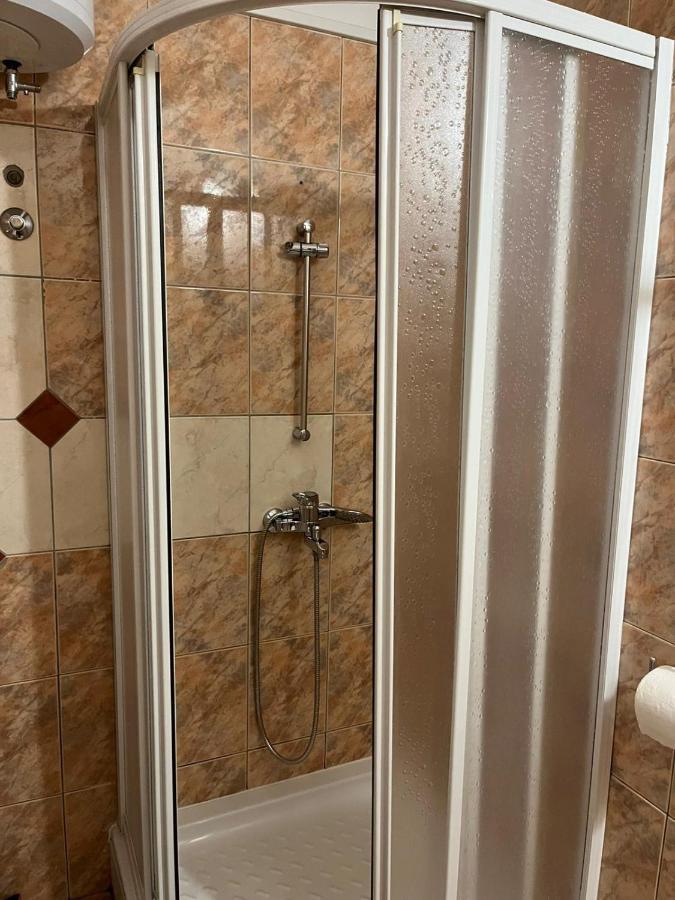 Apartman Gorana With Swimming Pool เยลซา ภายนอก รูปภาพ